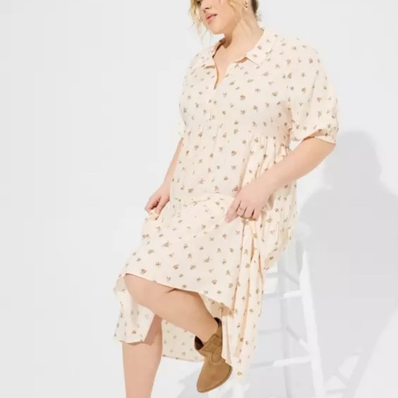 NWT Torrid Maxi Dress Tiered Shirt Dress Hi Low Floral Challis Torrid Size 1 - Picture 16 of 16